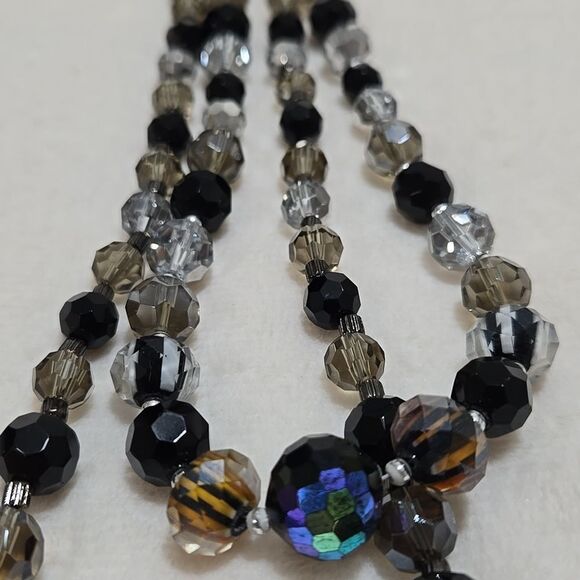 Cookie Lee Beaded Necklace - Picture 2 of 5